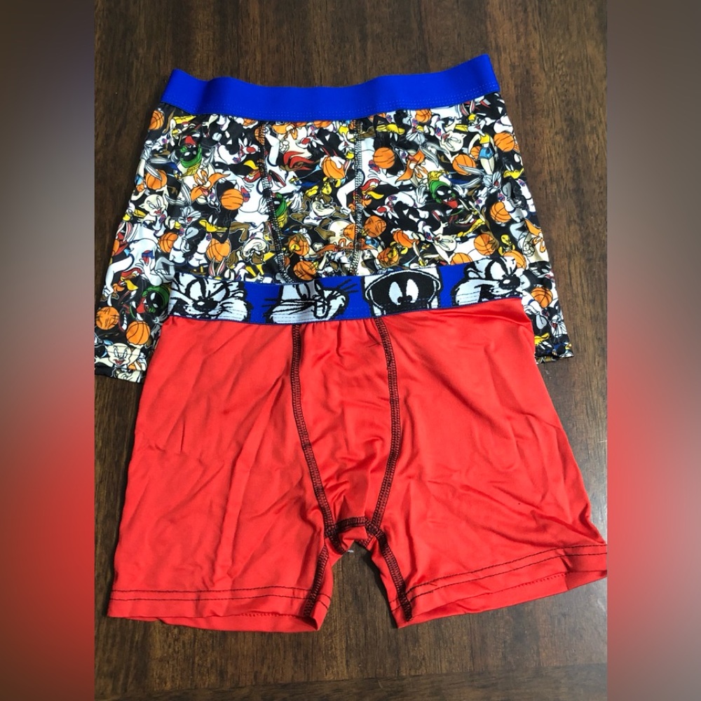SpaceJam looney Tunes Basketball  2 PK Boy’s Boxer Briefs black red. 8